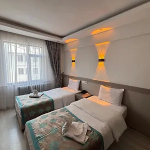 2* Otel Fly