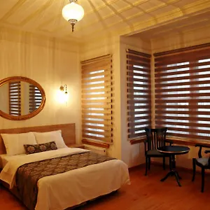 2* Otel Belizia
